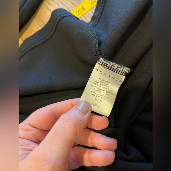 WOMANCE  black dress size 3x dress, high collar, zipper at the back. - Picture 5 of 9